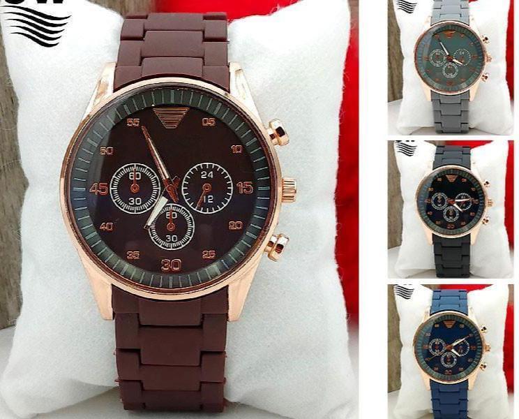 Luxury Men’s Analog Quartz Watch – Stylish Silicone Strap Wrist Watch for Men | Waterproof Casual & Formal Watch